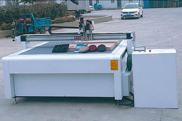 一臺(tái)振動(dòng)刀切割機(jī)，竟然能切這些材料？